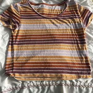 american eagle cropped shirt